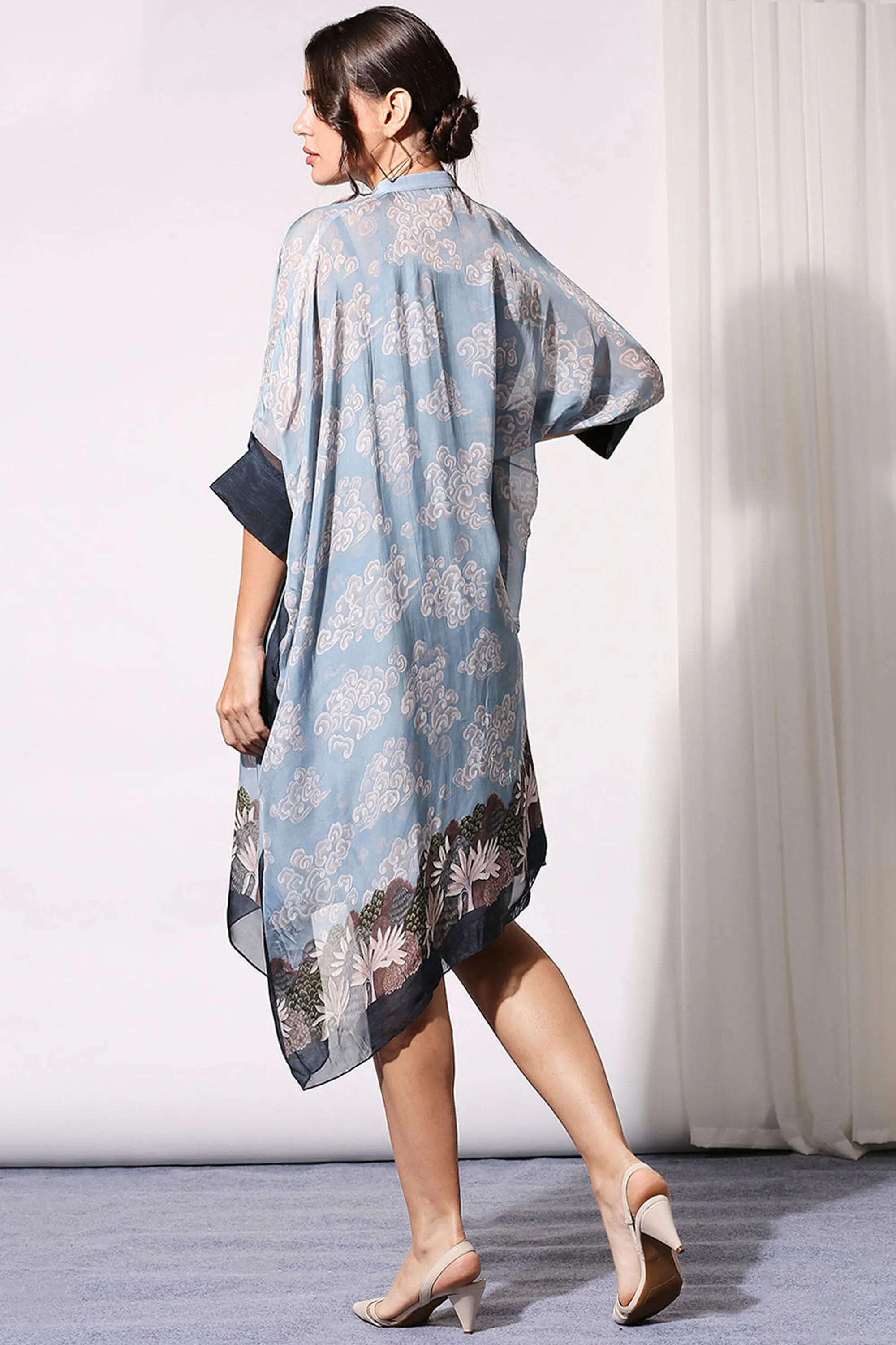 Cloud Printed Kaftaan Top With Cuff Detail