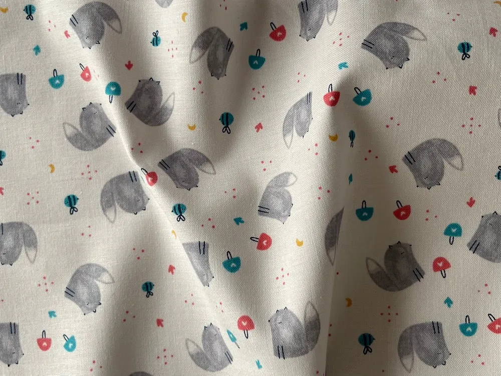Clowder of Tabbies & Bees Cotton (Made in Japan)