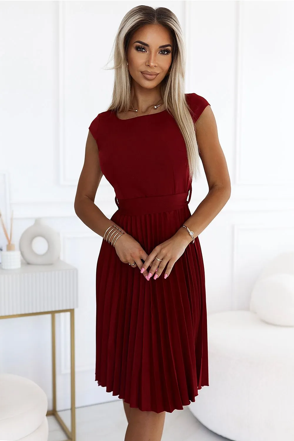 Elegant Pleated Short sleeves Women Dress