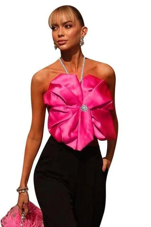 Hanging neck big flower strap top