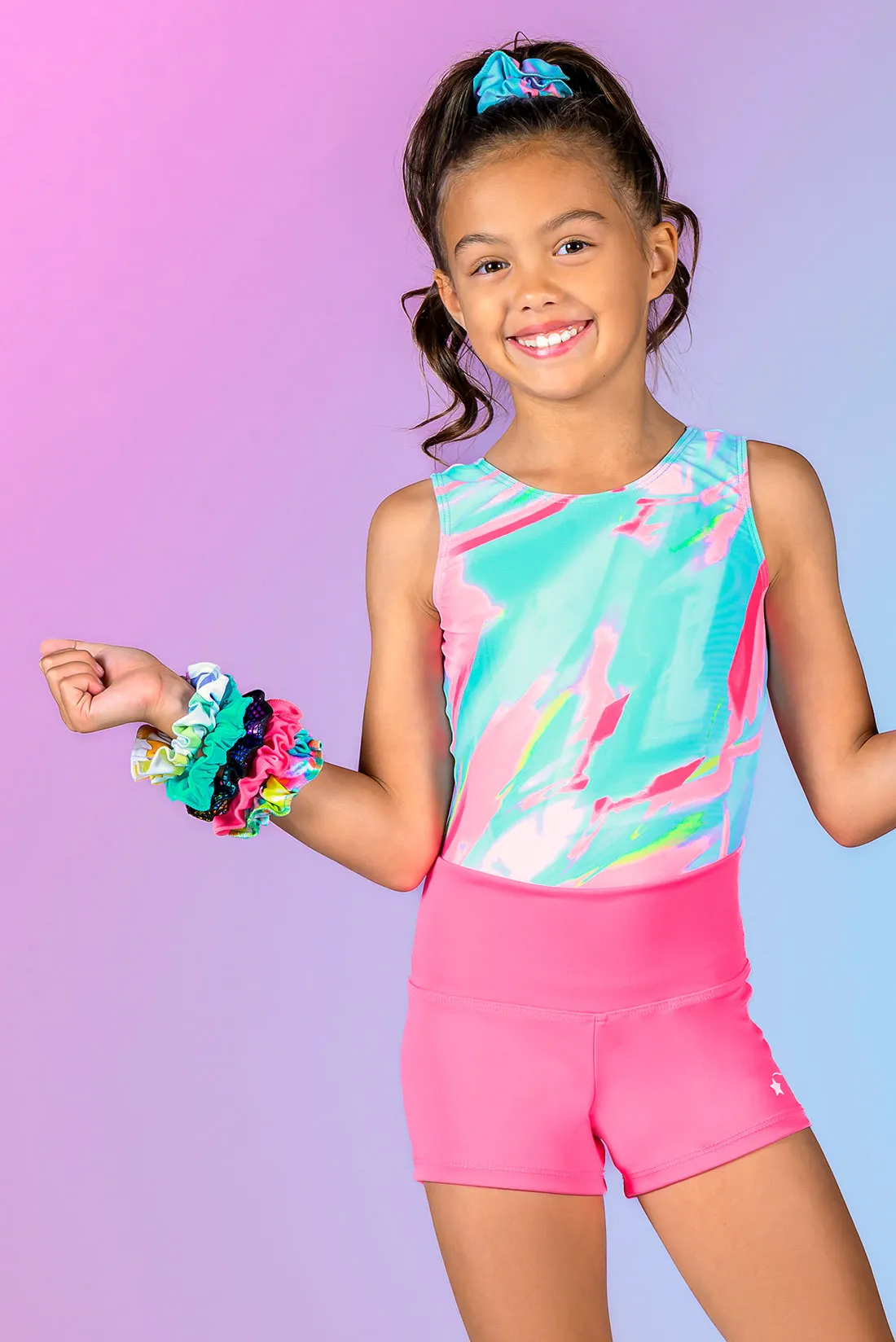 High Waisted Performance Short - Neon Pink