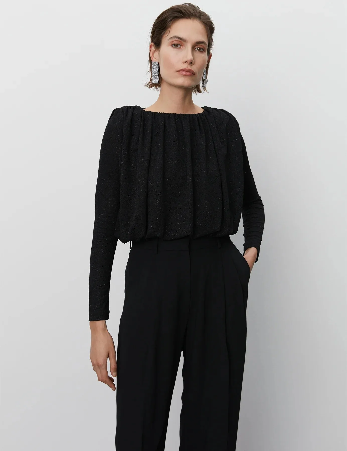 Jenkin Shimmering Top Black