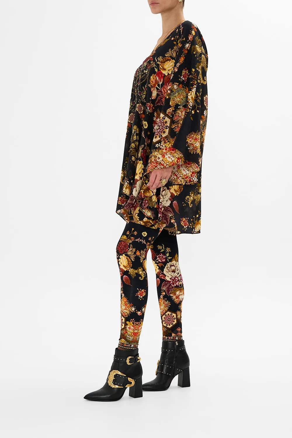 LEGGINGS STITCHED IN TIME