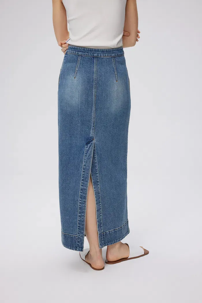 Sara High-waisted Pencil Skirt in Cotton Lyocell Denim
